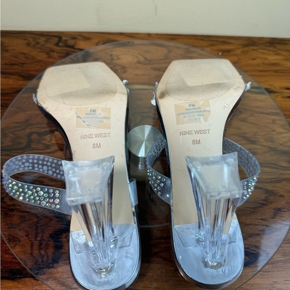 Nine West Darla Sandal in clear silver - Picture 14 of 16